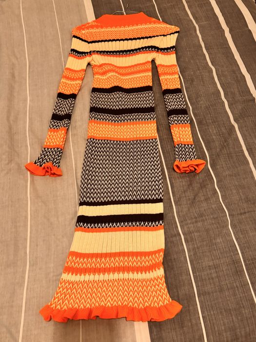 Vestidos (1 laranja - 2 Castanho)