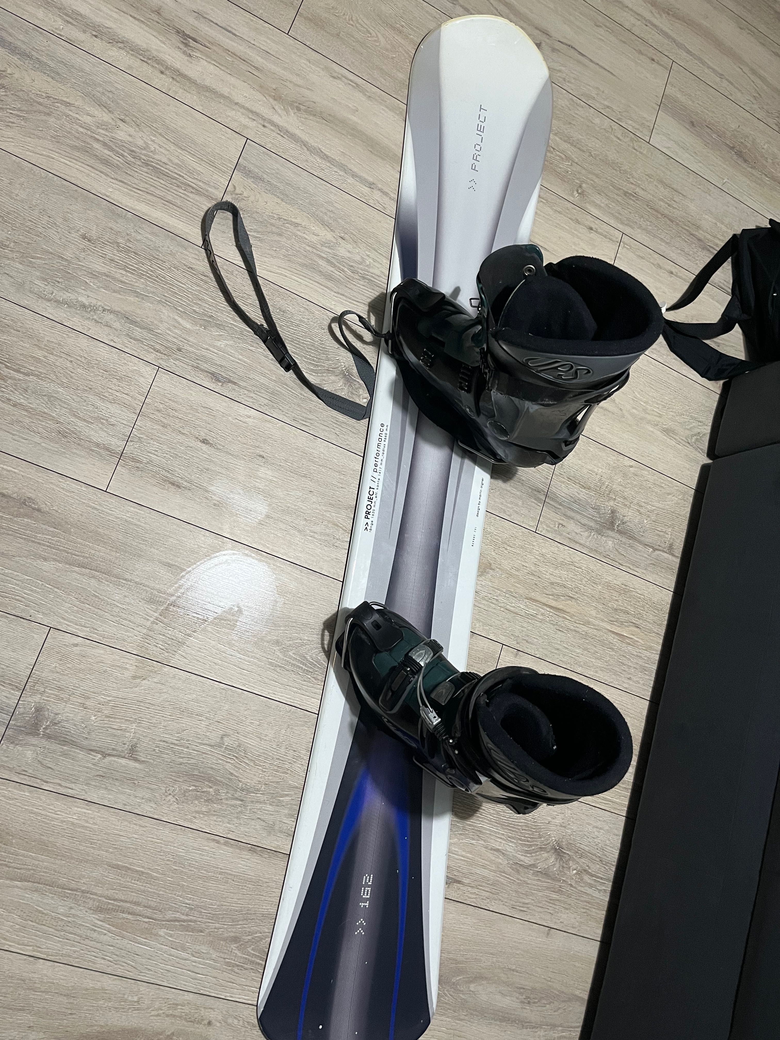 Deska snowboardowa + buty