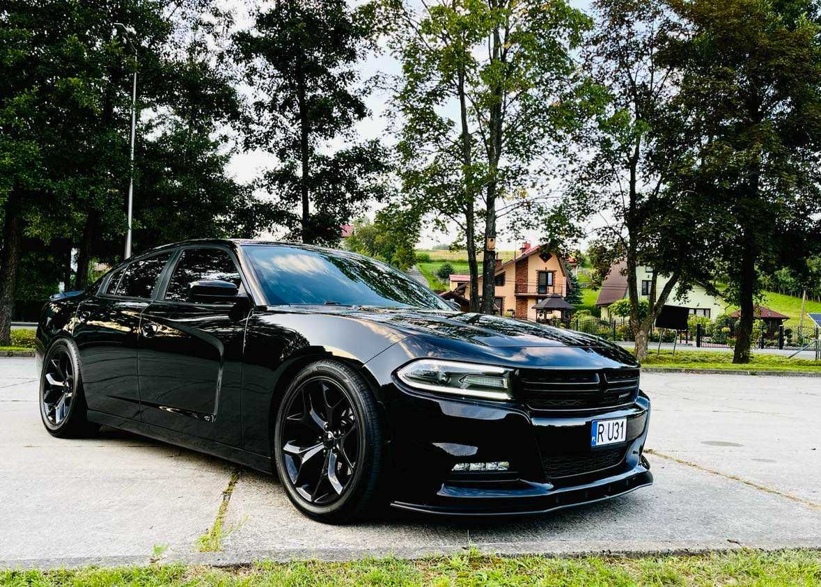 Dodge Charger SXT PLUS,  V6  *Mocno Doinwestowany*