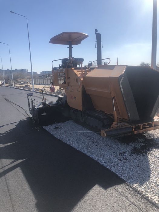 Аренда услуги асфальтоукладчика