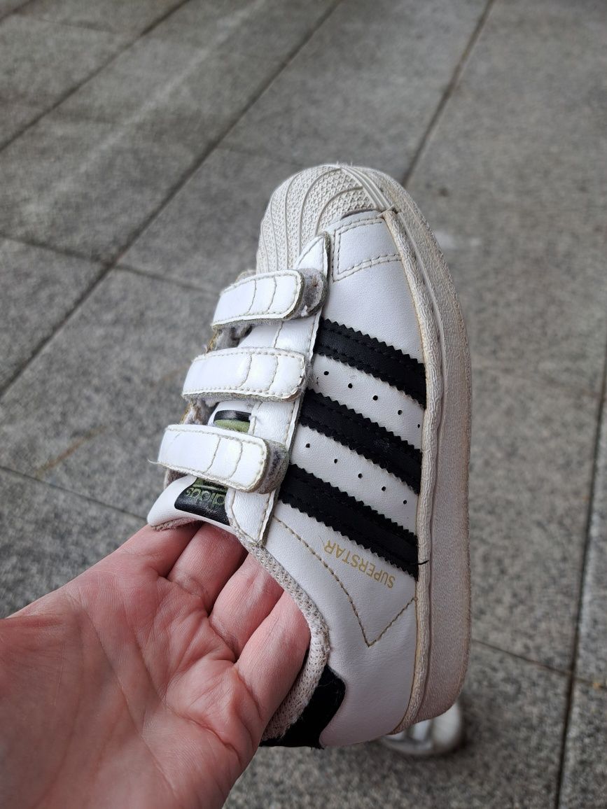 Adidas Superstar 28 białe na rzepy uniseks