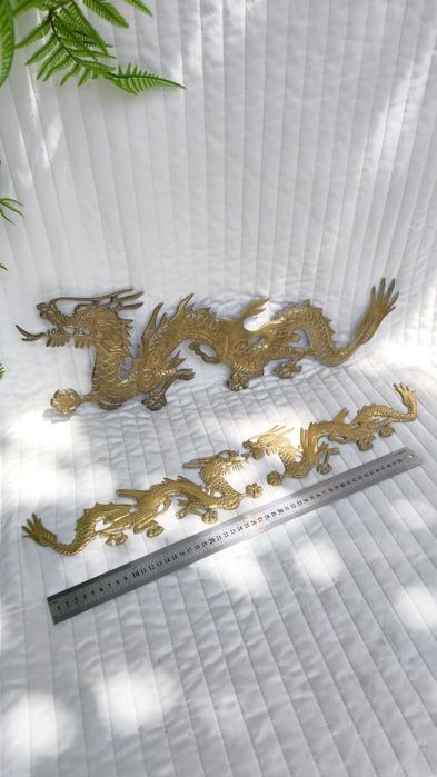 Продам накладки из бронзы или латуни на мебель. Дракон латунный