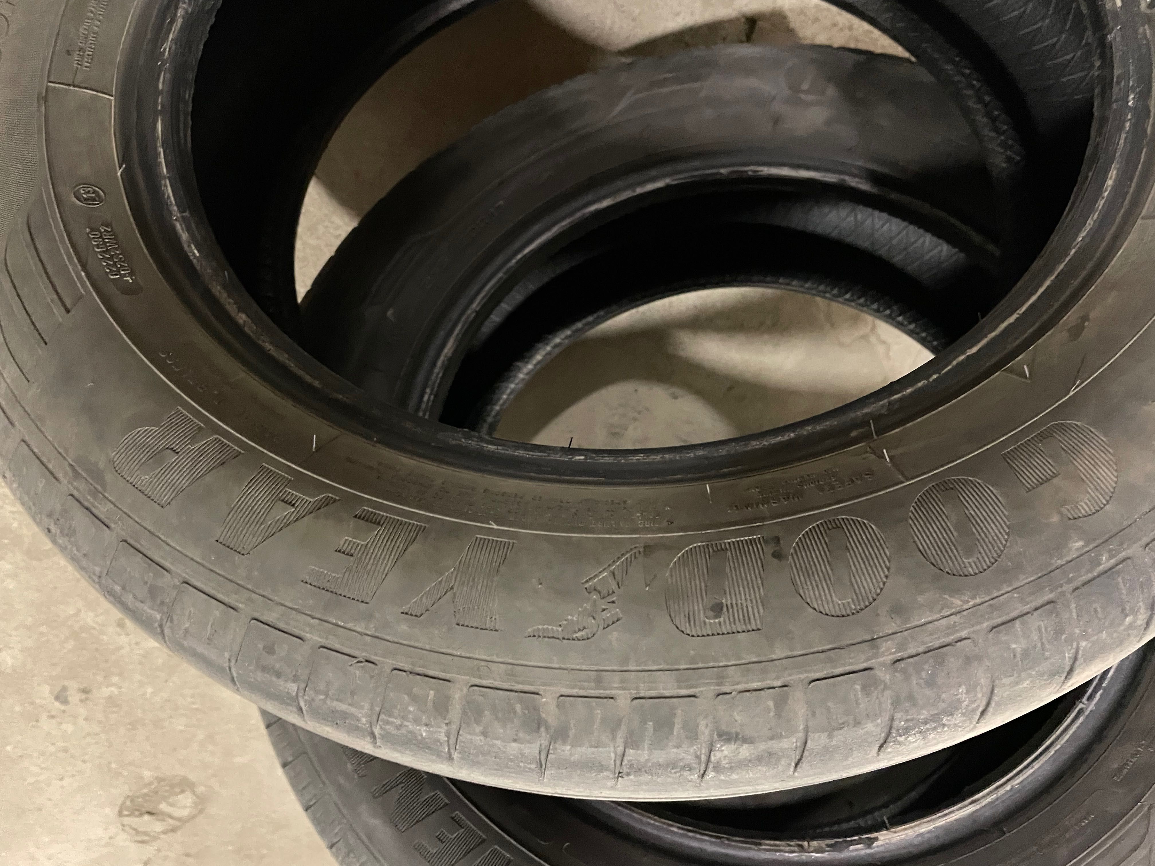 Резина 215/60 r17