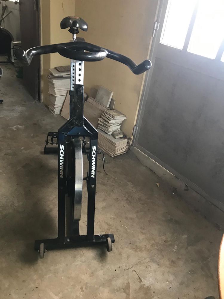 Bicicleta spinning schwinn