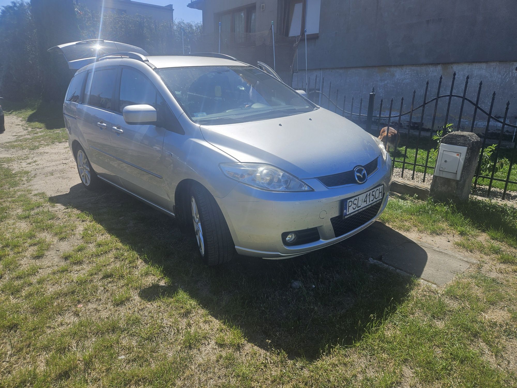 Sprzedam Mazda 5 lub zamienie na coś mniejszego