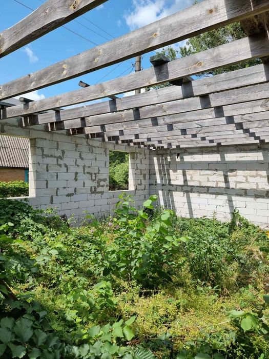 Вороніна. Продається розпочате будівництво дачного будинку .