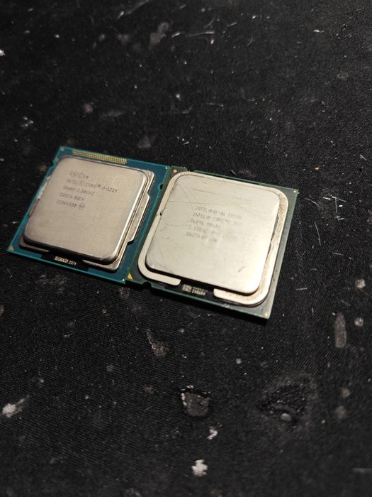Intel i3 3225 + Core 2 Duo E8500