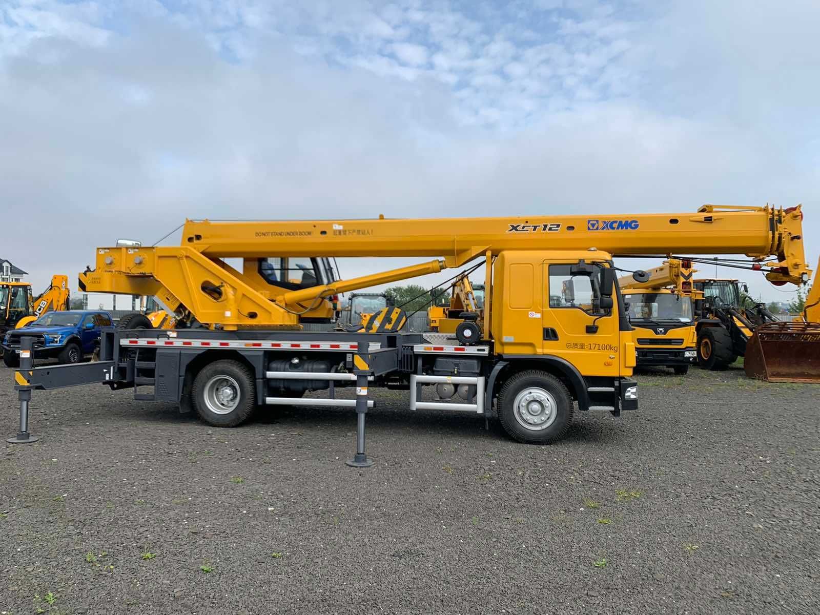 Продам новий автокран XCMG XCT12 2025