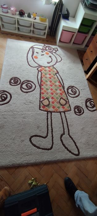 Tapete infantil 1,60 x 2,30 cm
1,60 x 2,30 cm