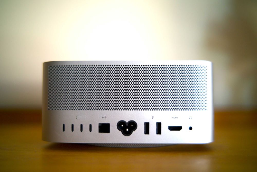 Apple MacStudio M2 Max 32 GB - Potência Extrema (Apple Care Out 2026)