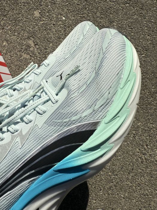 Кросівки Puma Velocity Nitro 4