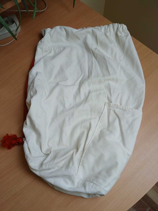 Płócienny worek marynarski zaciągany na sznurek