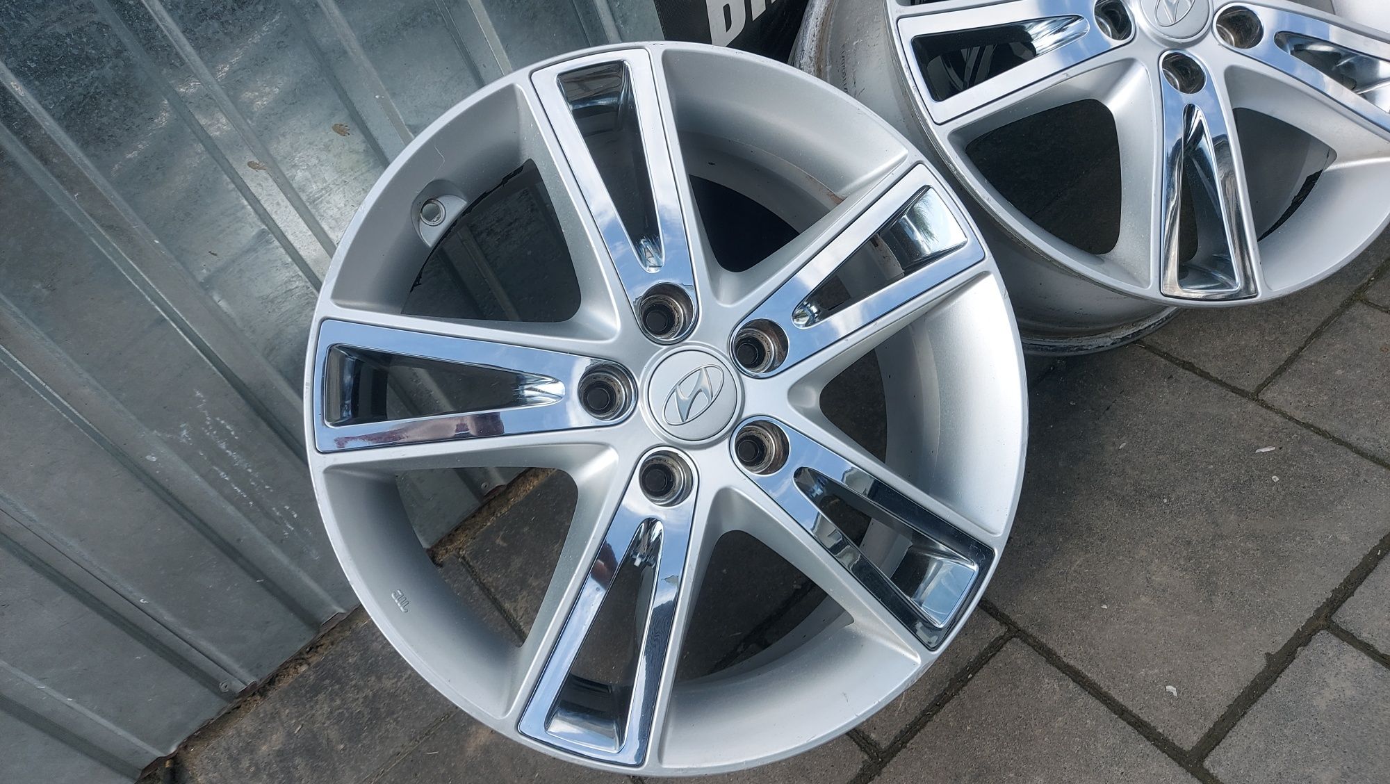 Alufelgi 17 cali 5x114.3 Hyundai Kia Oryginał ! I30 Elantra Ceed

Oryg