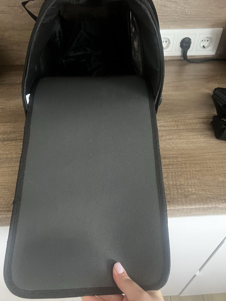 Сумка переноска для собак та котів