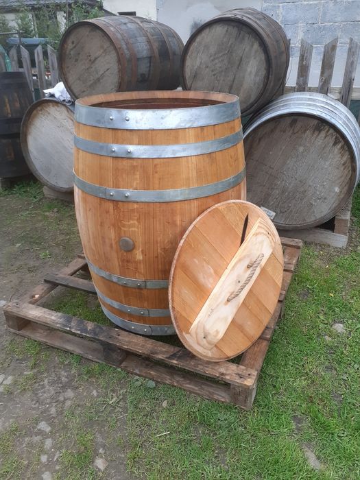 Beczka ddębowa  228 l