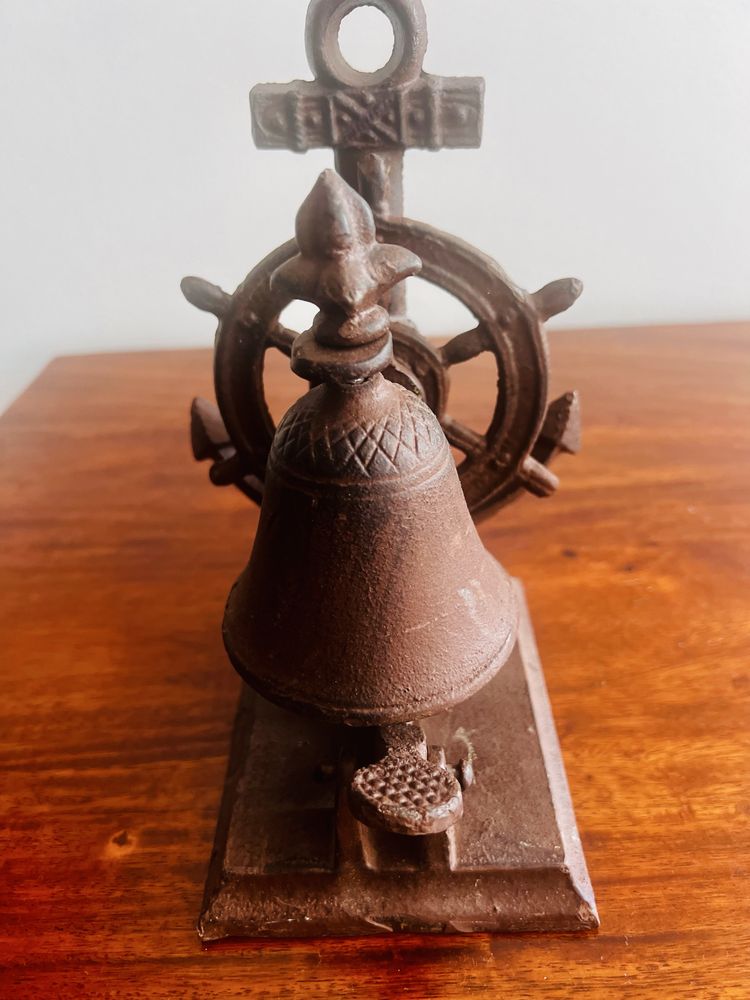Campainha de balcão de navio