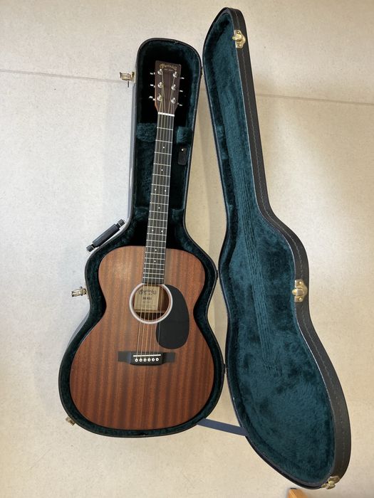 Martin guitar 000RS1