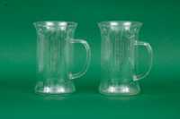 2 szklanki z cienkiego szkła nietypowy kształt