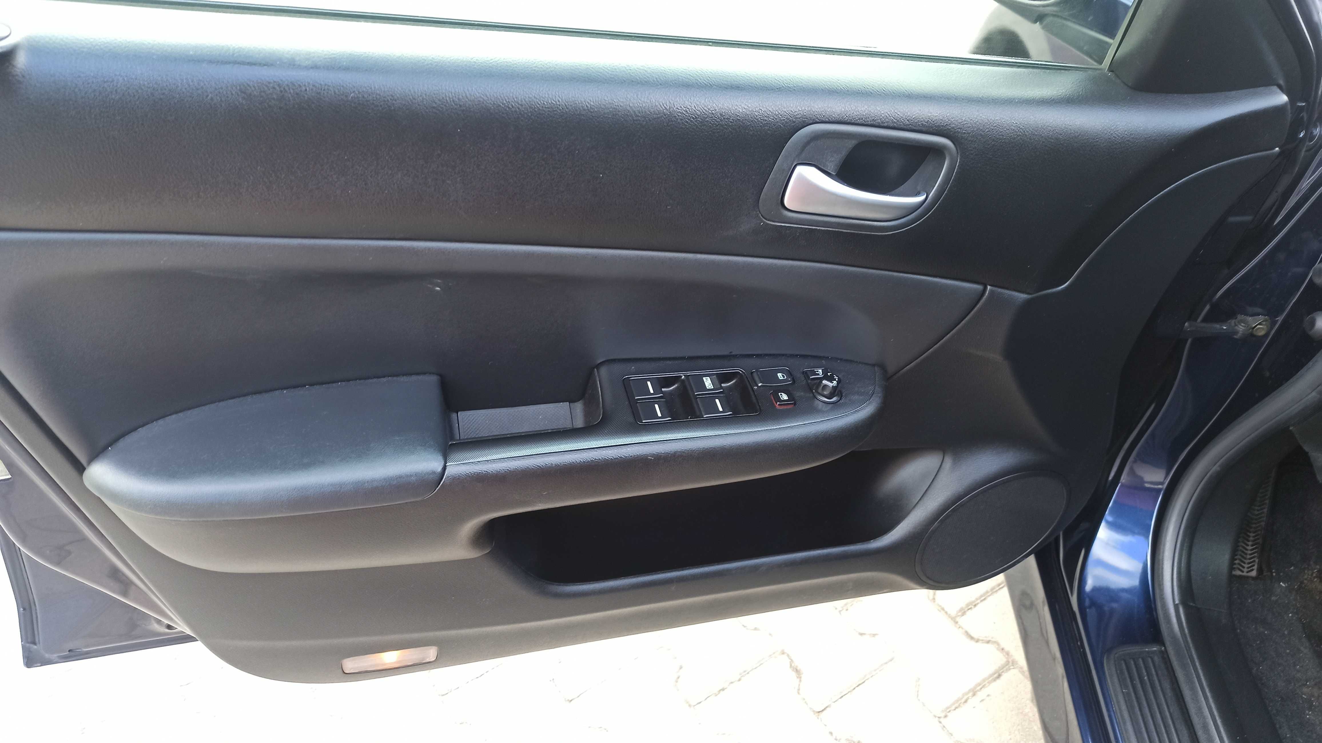 Honda Accord 2.2iCTDI Super stan