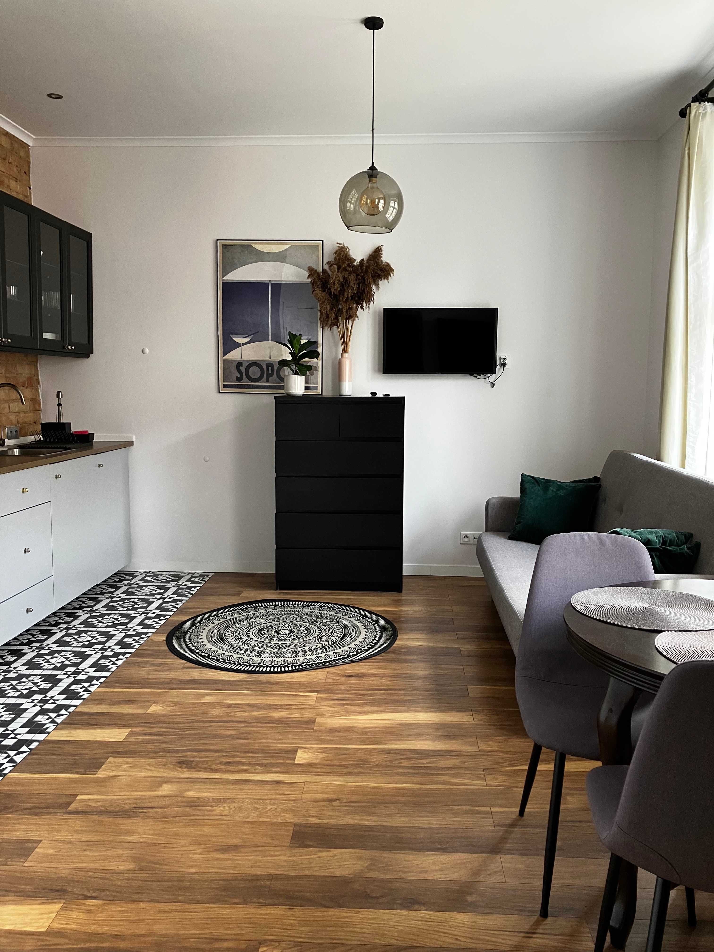 | CENTRUM Sopotu | 200m Monciak | 10min molo | apartament do 4 os. |