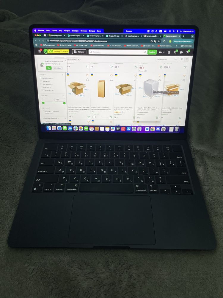 Macbook air m2 13,6 8/256