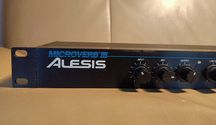 Alesis Microverb 3 - Reverb and delay