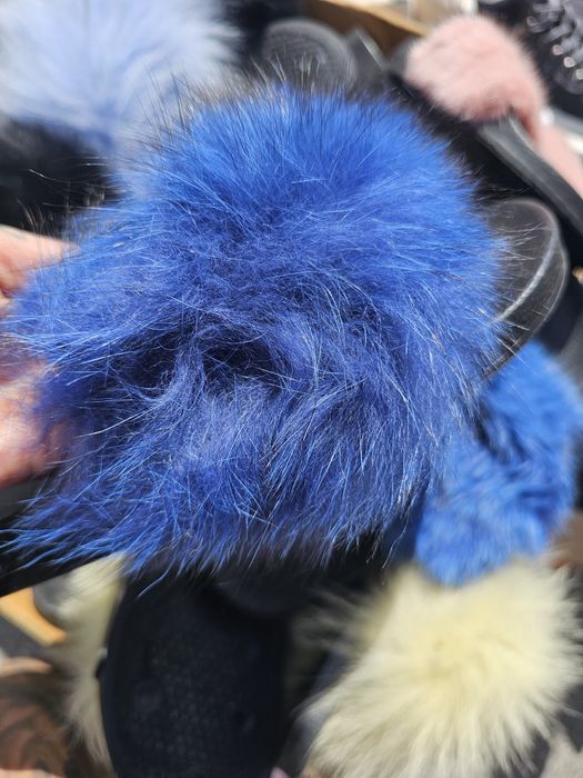 Wyprzedaz z 320zl Klapki futro naturalne jenot norka