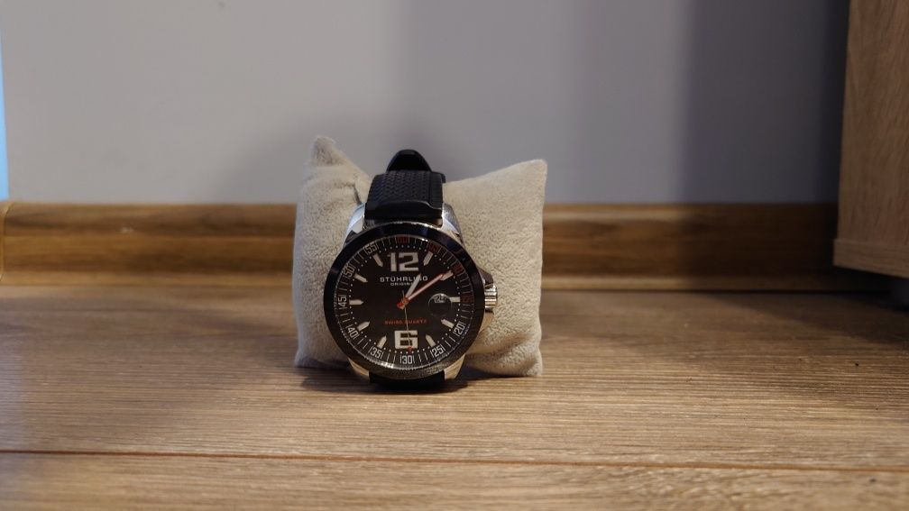 Stuhrling zegarek