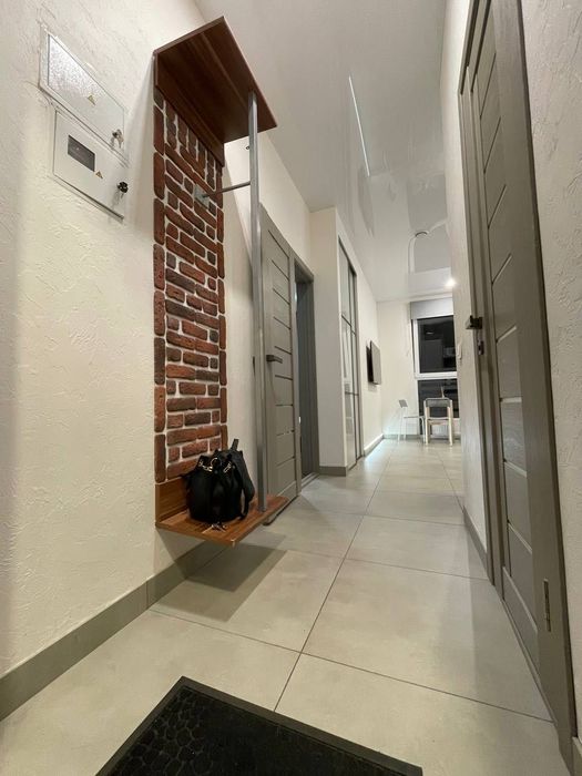 Сдаю 2к. квартиру в новострое проспект Поля