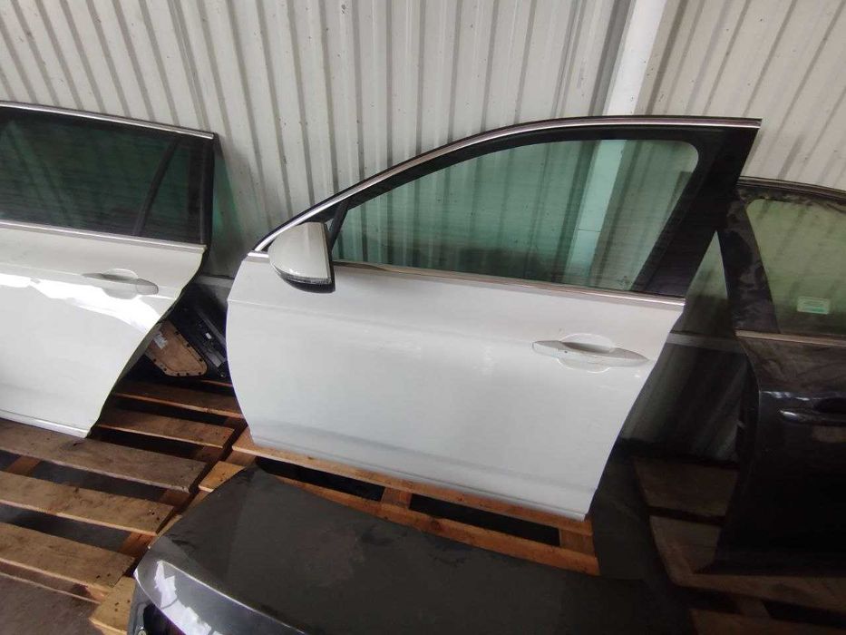 Дверь левая, правая передняя,задняя Volkswagen VW Passat ,B8
