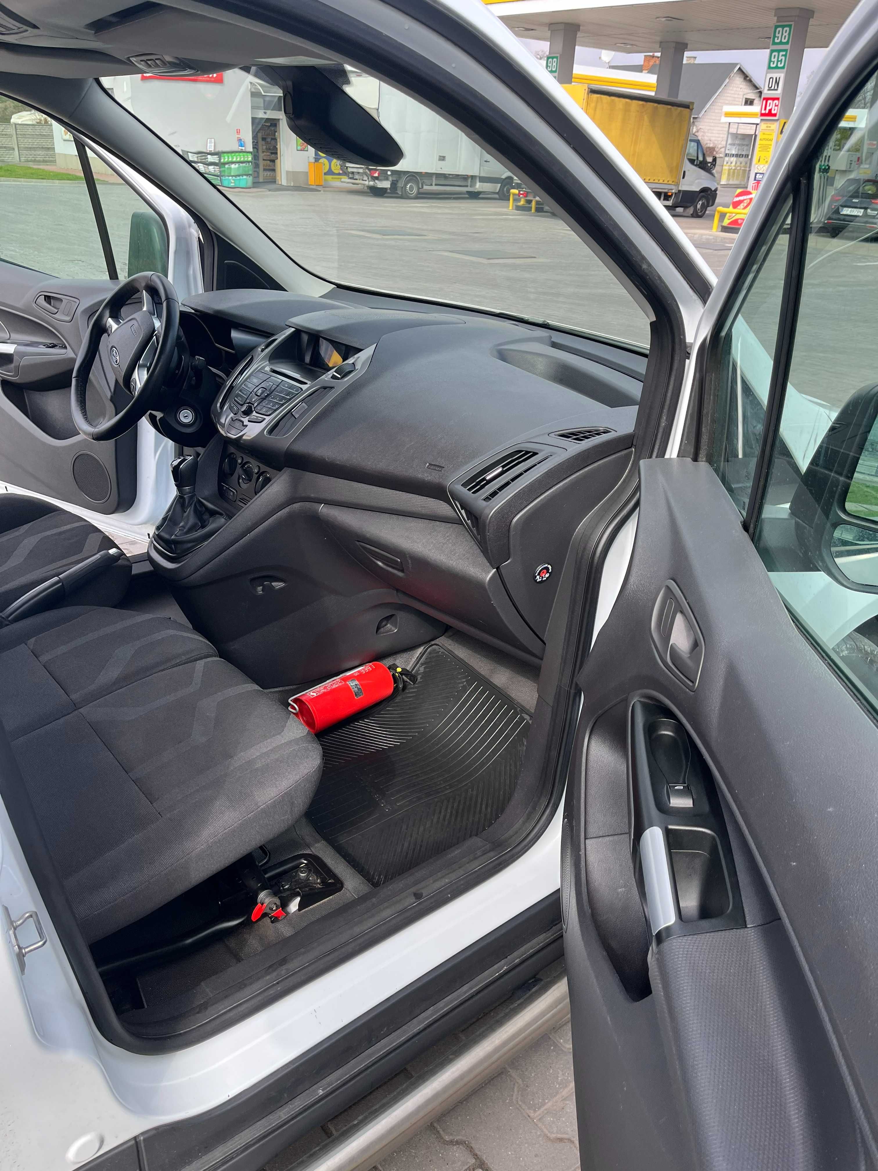 Ford Transit Connect 3-osobowy Zadbany