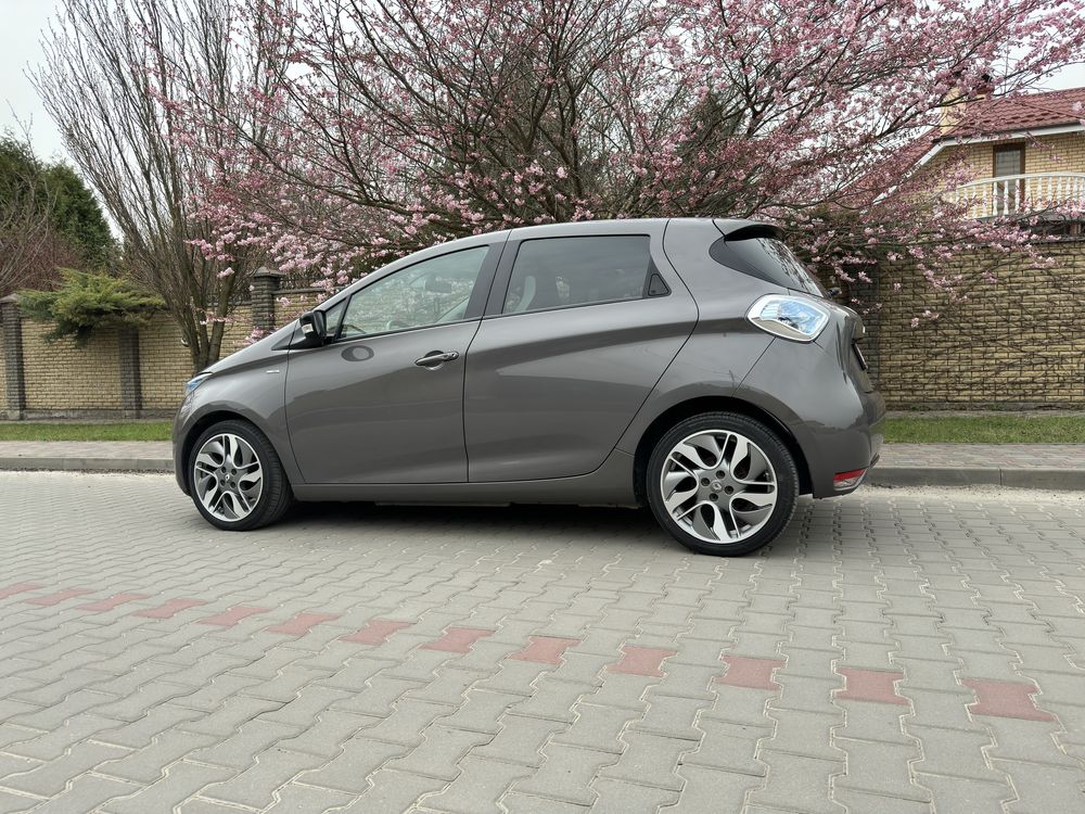 Renault zoe Bose