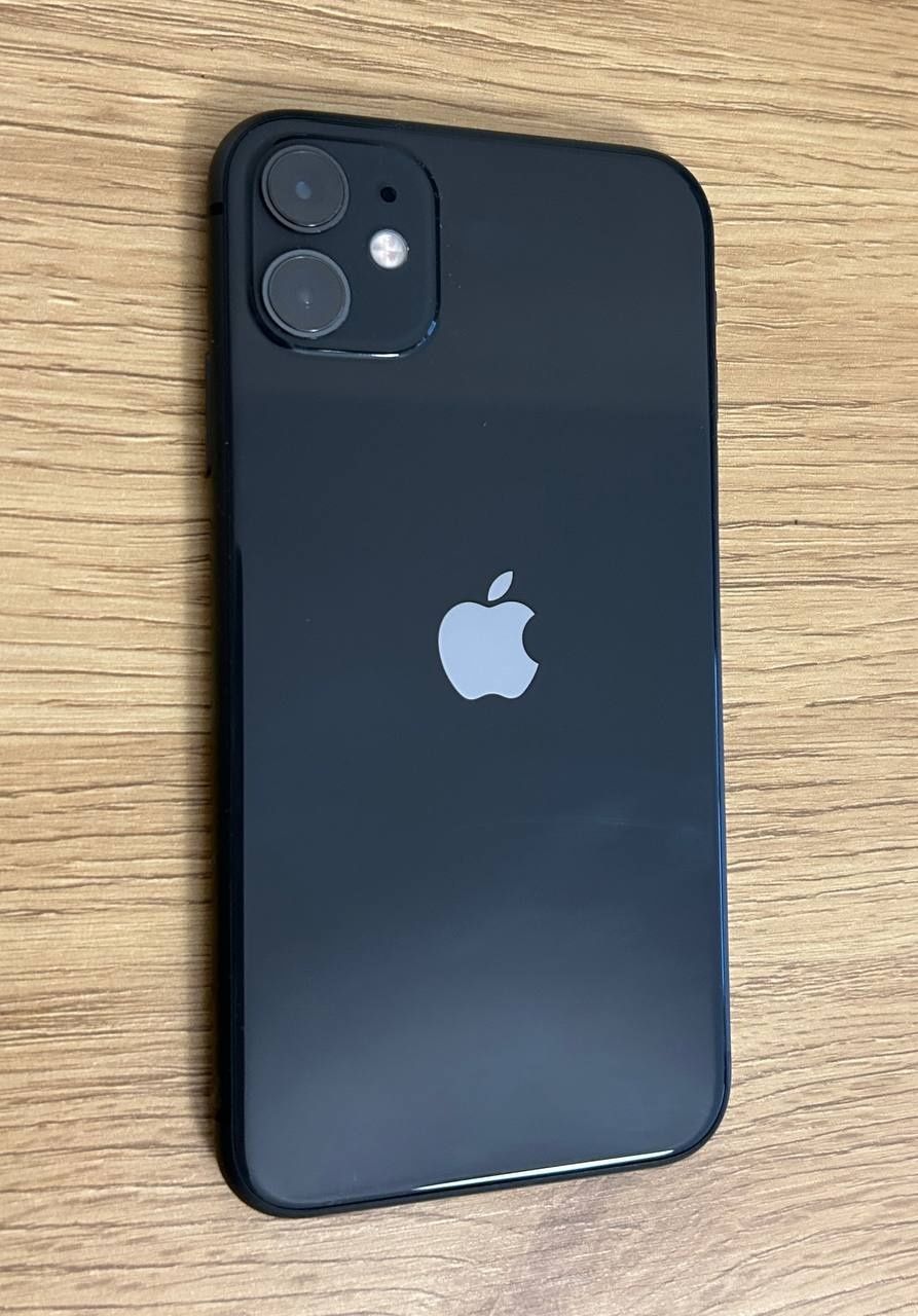 iPhone 11 64 GB czarny + gratis