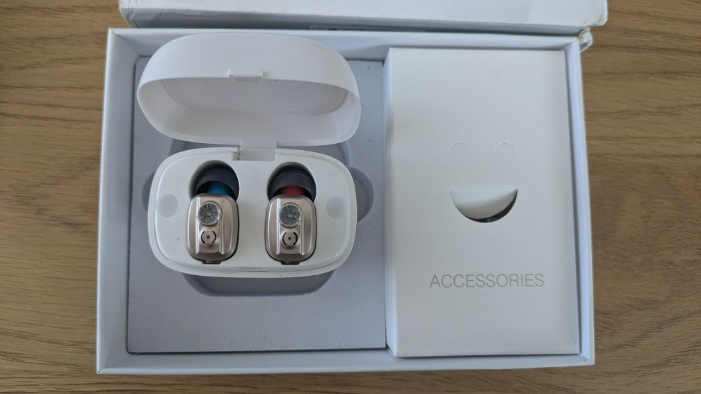 Wzmacniacz sluchu BRITZGO Digital Hearing Amplifier

Digital Hearing A