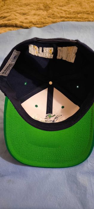 Бейсболка  Notre Dame Fighting Irish .