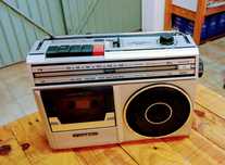 Rádio Sanyo M2800