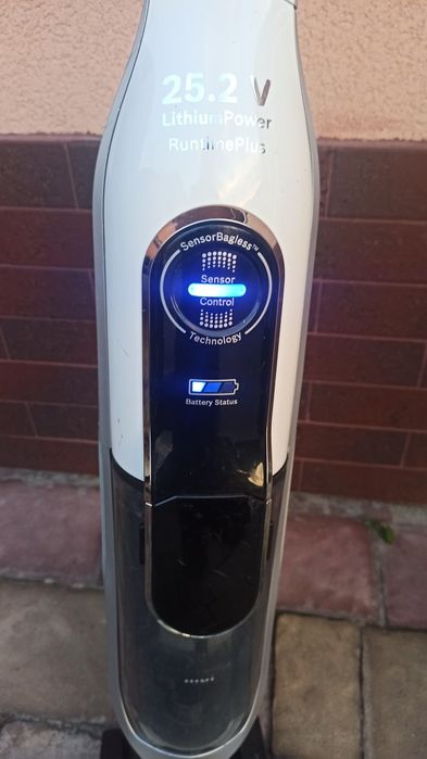 Акумуляторний оригінальний пилосос  БОШ 25,2  В