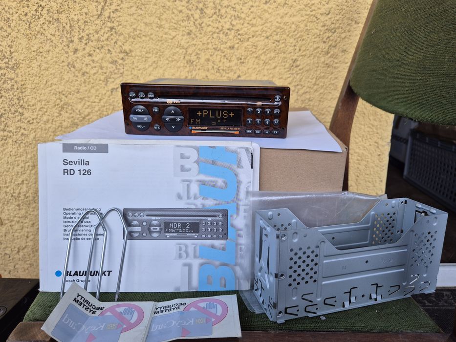 Radio Blaupunkt Sevilla RD126 w drewnie ! Mercedes r107 r129 w140 w126