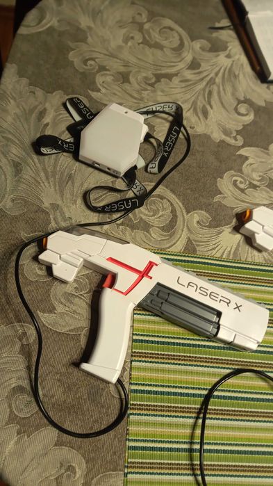 Pistolety na podczerwień LASER X