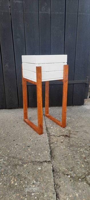 Sprzedam różne doniczki