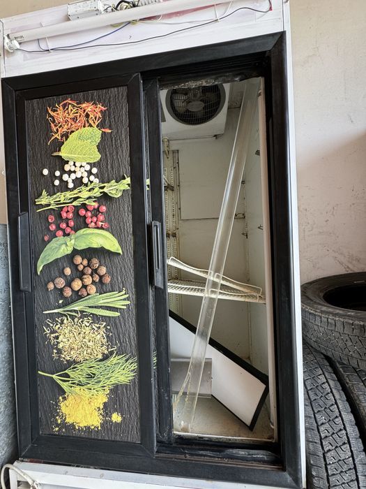 Холодильна шафа для зберігання