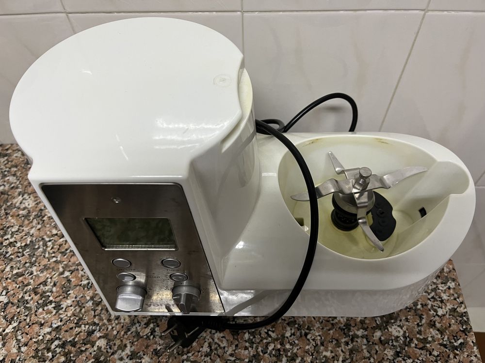 Robot de cozinha Yammi