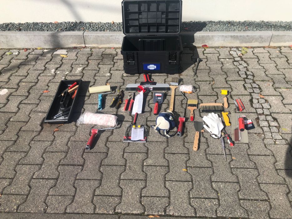 :

Skrzynka na narzędzia

Solidna i praktyczna skrzynk