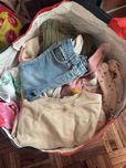 Saco com roupa de bebe