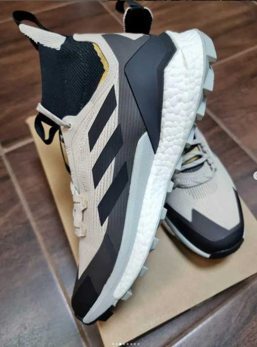 Кросівки для хайкінгу Terrex Free Hiker 2.0 оригінал наш 43 евро 44