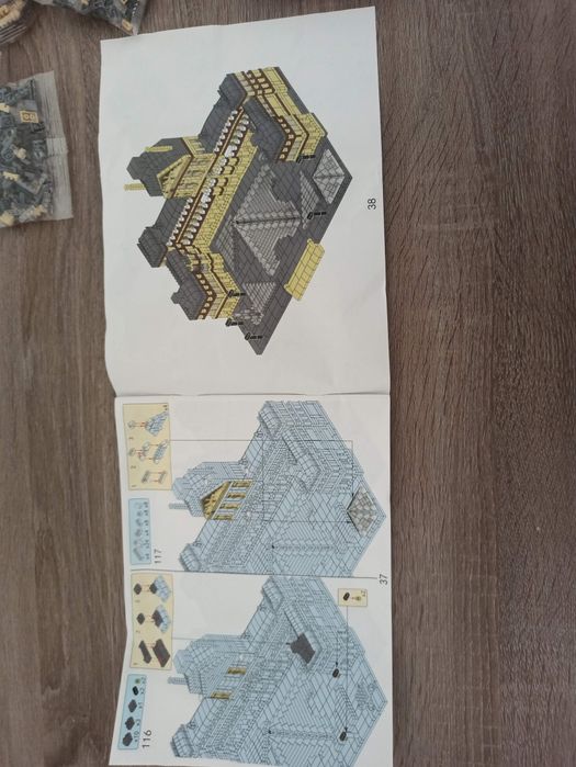 Lego museu Louvre Paris / taj mahal