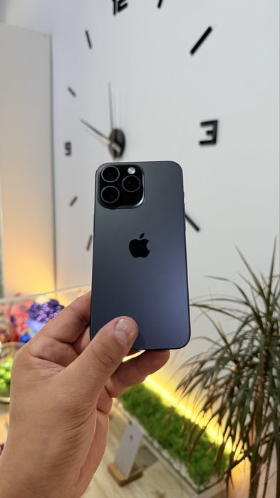 Iphone 15 Promax 256 Gb Black Titanium акб 93%