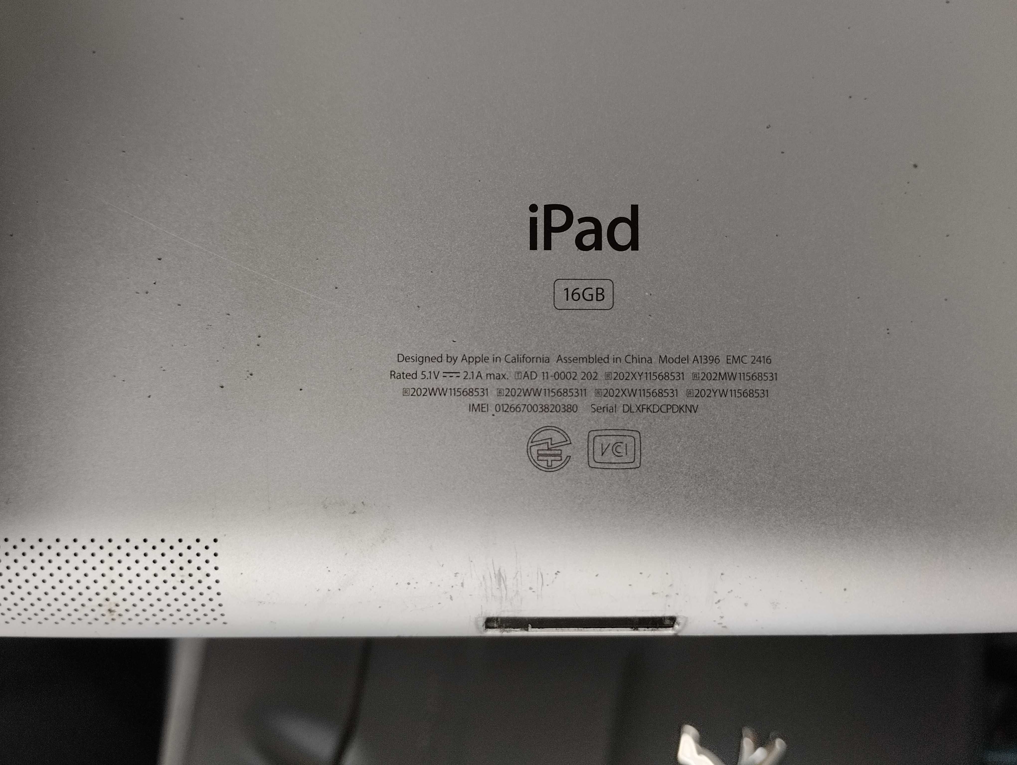 iPad 2 А1396 EMC 2416  16GB на запчасти