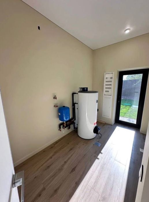 Новий будинок у престижному котеджному містечку