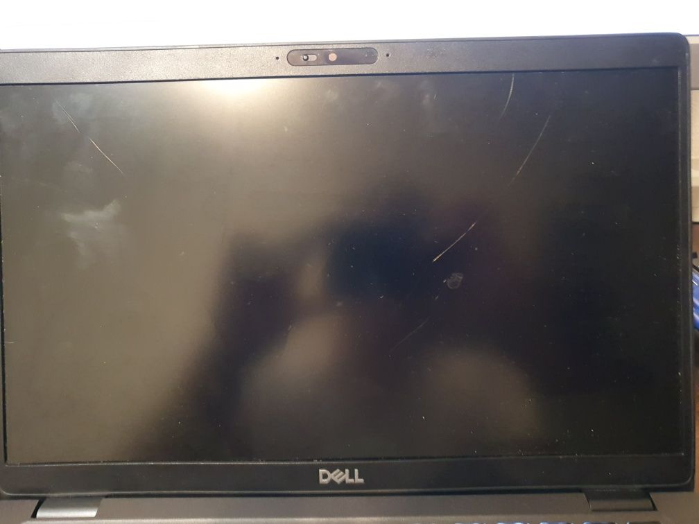 Dell Latitude 5401 i7 / SSD 512GB / 8GB RAM — под ремонт или донор